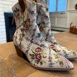 Altar'd State Floral cowgirl boots